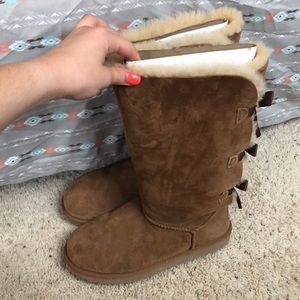 UGG bailey bow tall boots (NEVER BEEN WORN)